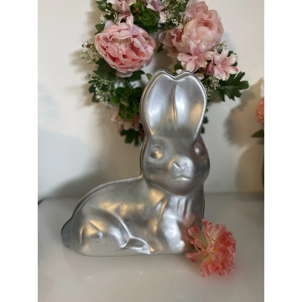Vintage‎ Wilton 1974 Large Double Sided 2 Piece 3D Rabbit Easter Bunny Cake Pan